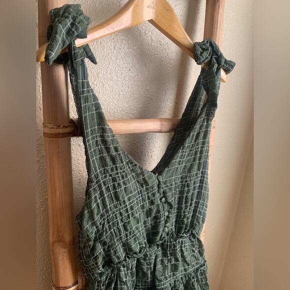 NWT Storia Army Green Plaid Romper ๐ฒ๐ - Picture 5 of 11